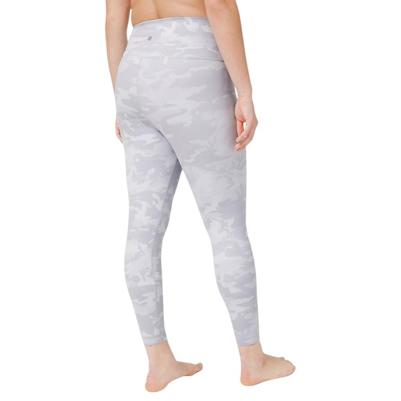 Wunder Under High-Rise Tight 25" *Luxtreme - Picture 5 of 5